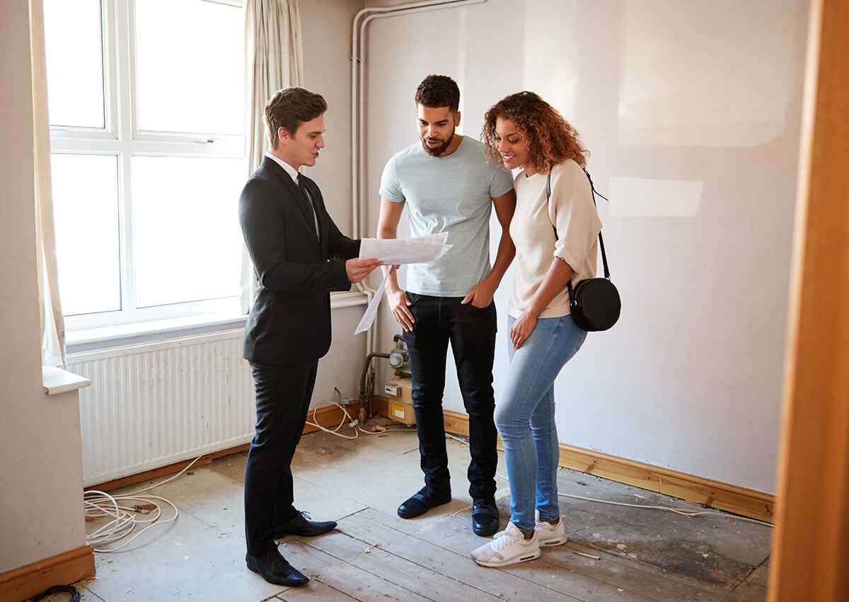 https://klngroup.co.uk/wp-content/uploads/2018/10/inner_professionals_07.jpg